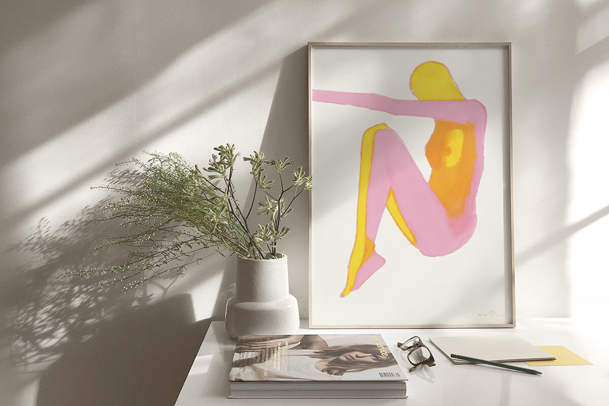 FredericForest_Grammatical_LimitedPrint_Color_50x70cm_WomanEnjoyingTheSun_Scene5