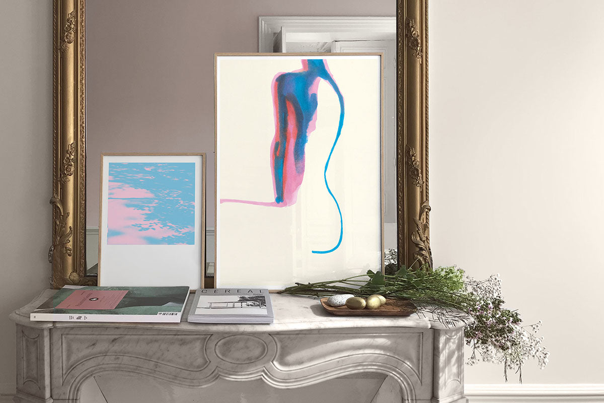 FredericForest_Grammatical_LimitedPrint_Color_50x70cm_WomanStaringOffIntoTheSea_Scene03