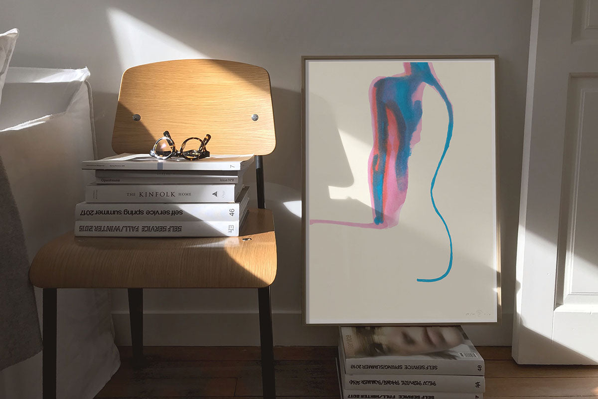 FredericForest_Grammatical_LimitedPrint_Color_50x70cm_WomanStaringOffIntoTheSea_Scene06