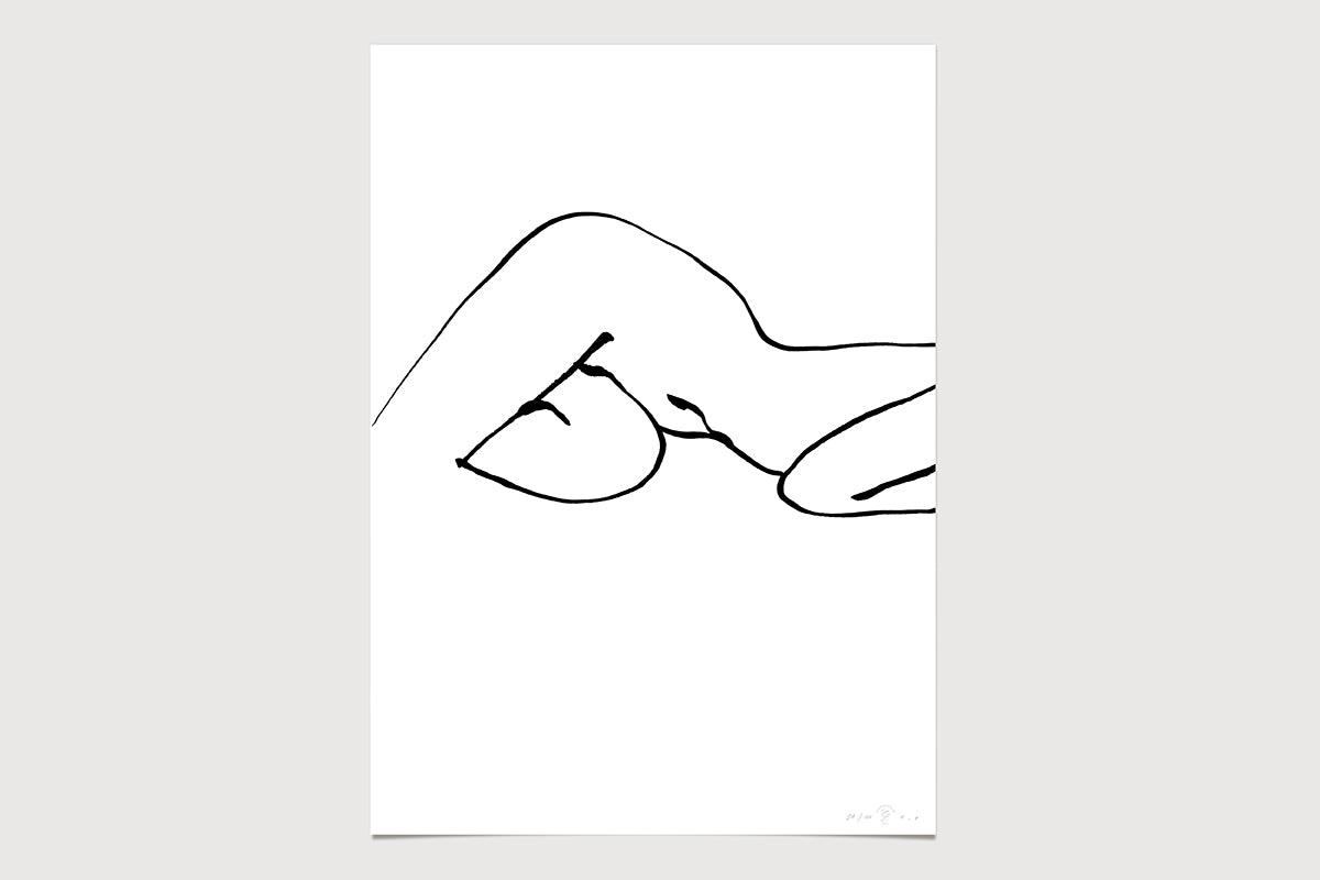 FredericForest_Grammatical_Neutral_MinimalDrawingArt_50x70cm_WomanResting04