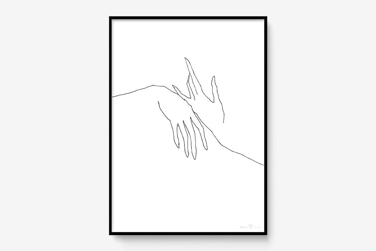 FredericForest_Grammatical_Print_MinimalDrawingArt_50x70cm_HandsTogether3_Framed_Black