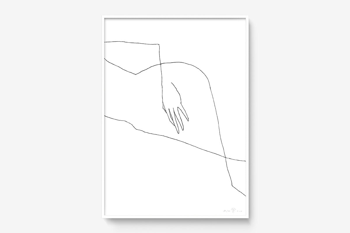 FredericForest_Grammatical_Print_MinimalDrawingArt_50x70cm_WomanLaying3_Framed_White
