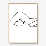 FredericForest_Grammatical_Print_MinimalDrawingArt_50x70cm_WomanResting04_Framed_Natural
