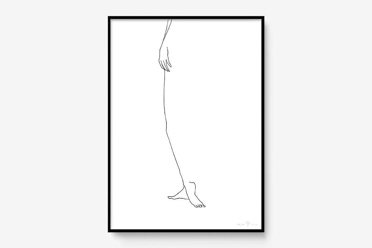 FredericForest_Grammatical_Print_MinimalDrawingArt_50x70cm_WomanStanding2_Framed_Black