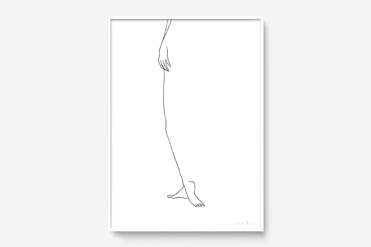 FredericForest_Grammatical_Print_MinimalDrawingArt_50x70cm_WomanStanding2_Framed_White