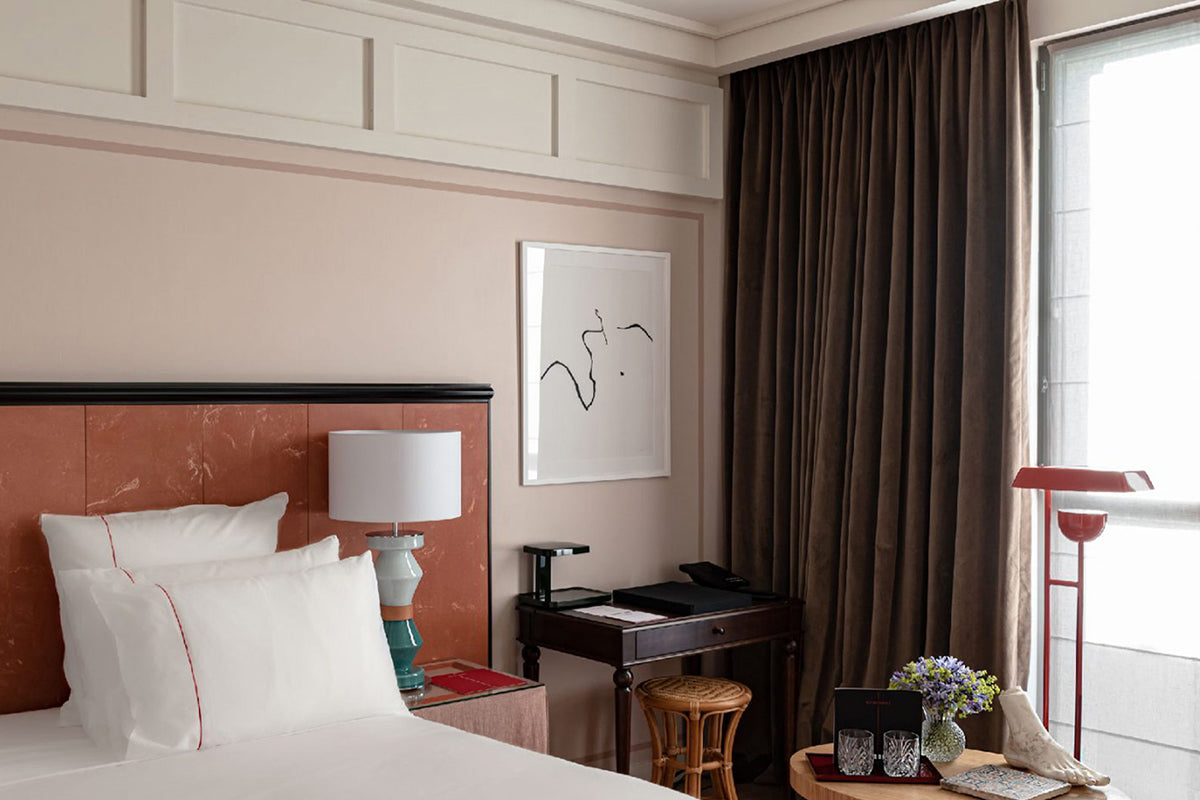 FredericForest_Grammatical_Sinner_03_WomanWakingUp_50x70cm