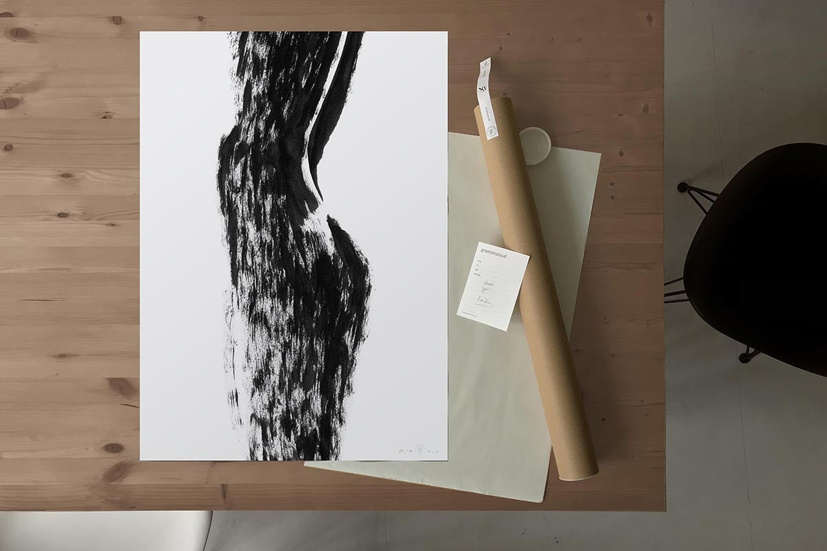 FredericForest_grammatical_LineDrawing_14_WomanStandingShadow_50x70cm_Package