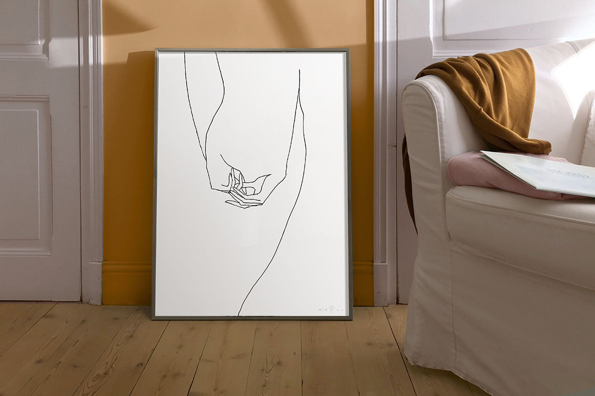 FredericForest_Grammatical_MinimalDrawingArt_50x70cm_WomanHands_Scene4