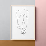 FredericForest_Grammatical_MinimalDrawingArt_50x70cm_WomanSitting3_Scene12