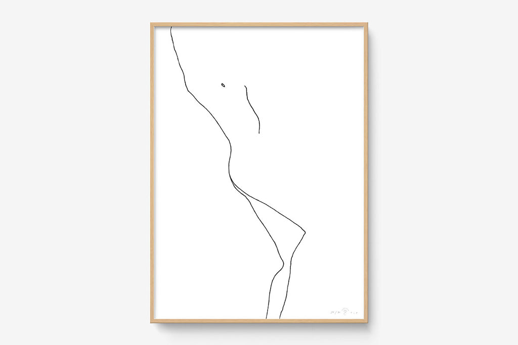 FredericForest_Grammatical_Print_MinimalDrawingArt_50x70cm_WomanLaying2_Framed_Natural