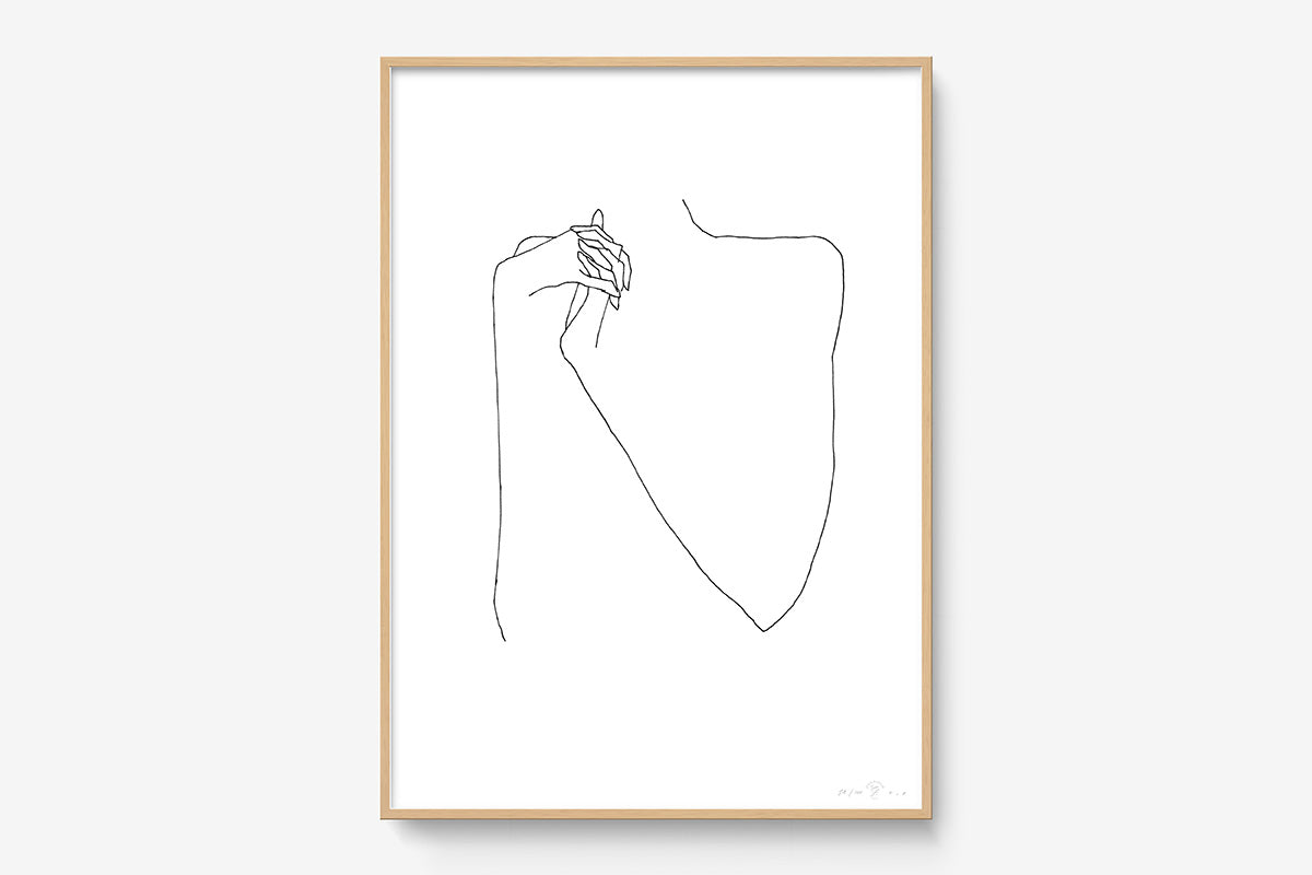 FredericForest_Grammatical_Print_MinimalDrawingArt_50x70cm_WomanPlayingWithHerHands1_Framed_Natural