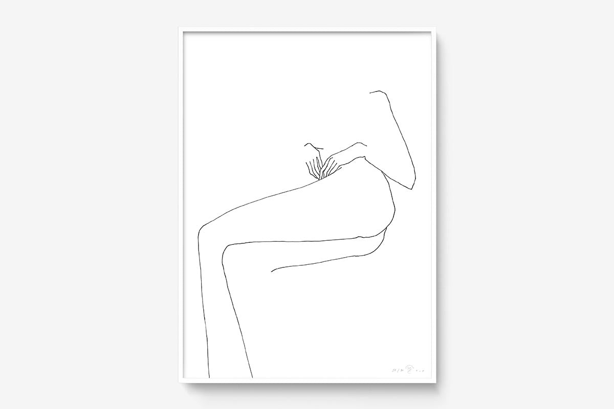 FredericForest_Grammatical_Print_MinimalDrawingArt_50x70cm_WomanResting1_Framed_White