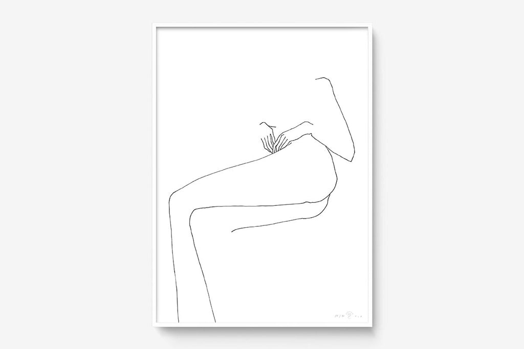 FredericForest_Grammatical_Print_MinimalDrawingArt_50x70cm_WomanResting1_Framed_White