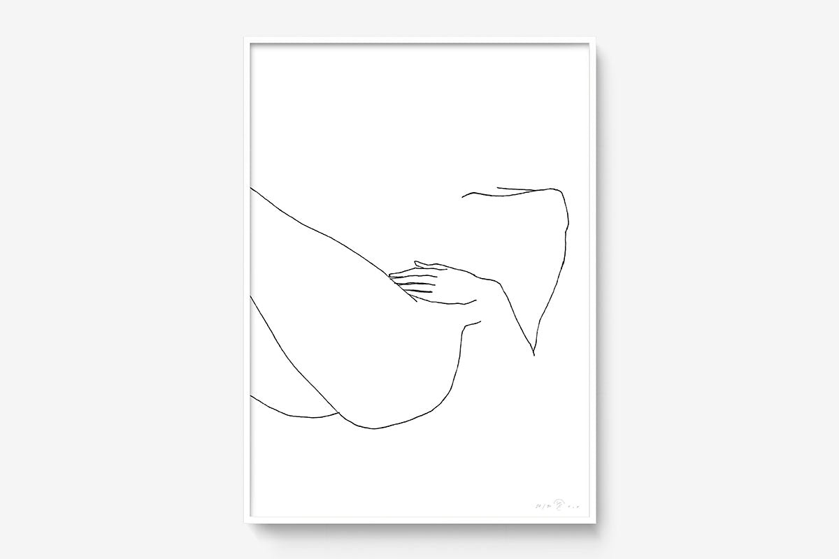 FredericForest_Grammatical_Print_MinimalDrawingArt_50x70cm_WomanResting2_Framed_White